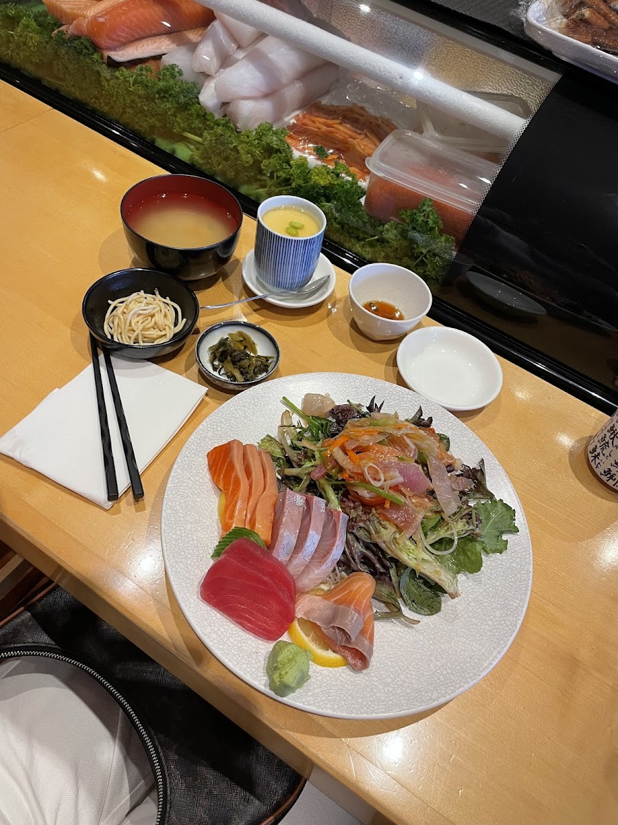 Shira Nui Japanese Restaurant Photos 2